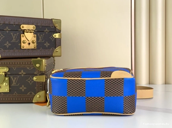 FS CHEAP LOUIS Chess Messenger-24*24*8CM VUITTON 0806